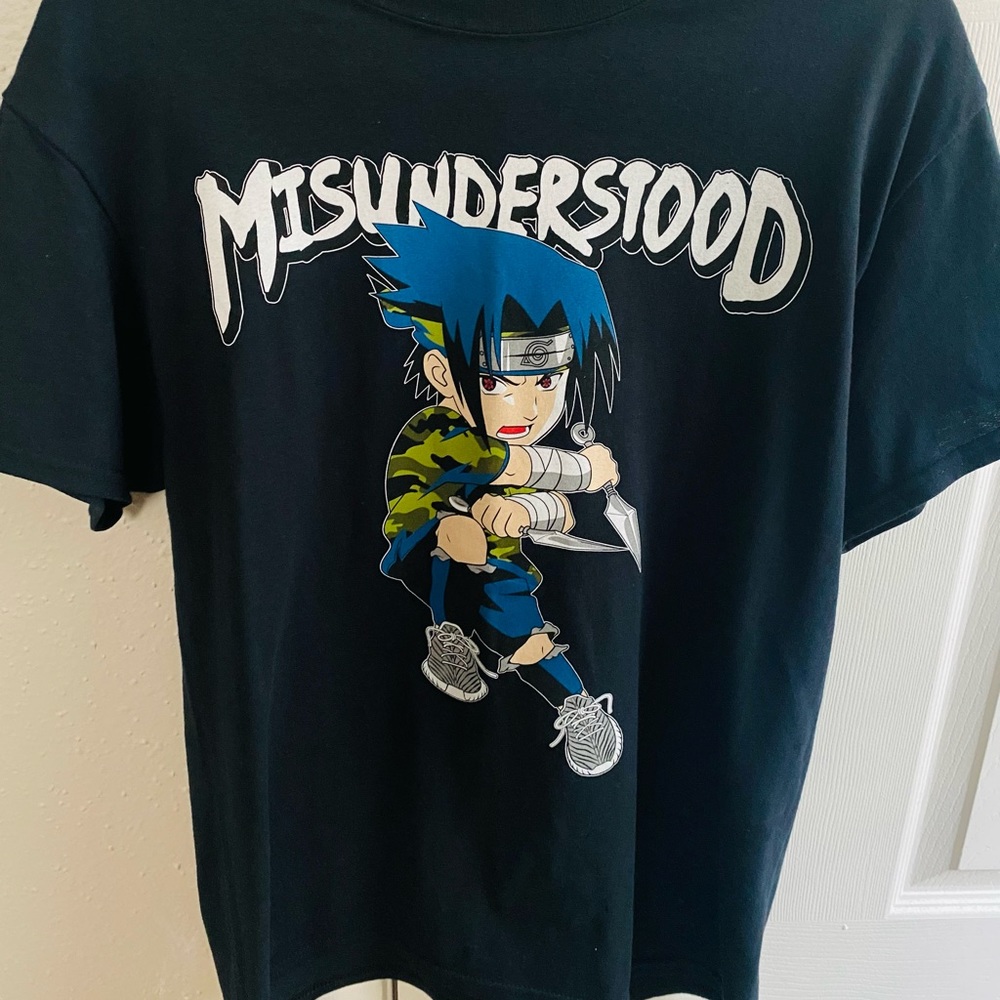 Medium sized anime shirt. Only worn once!!